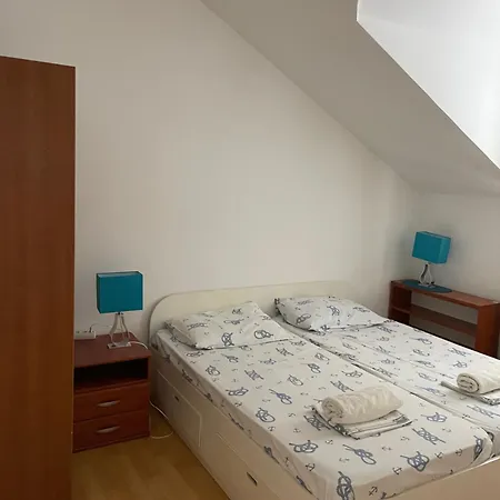 House In Center Ferienhaus Murter